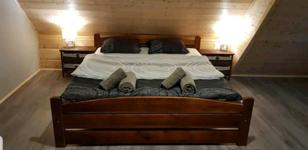 Holiday home Wrzos W Beskidach